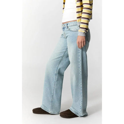 Pacsun Women's Zoe Low Rise Girlfriend Jeans Light Indigo Wash