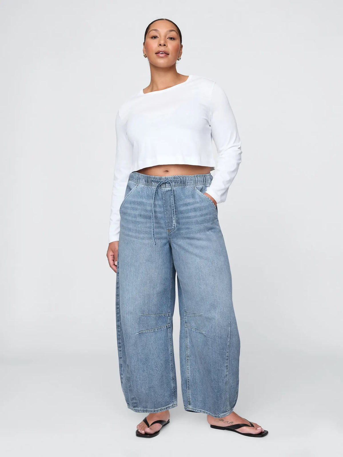 Gap Women's Mid Rise Horseshoe Jeans